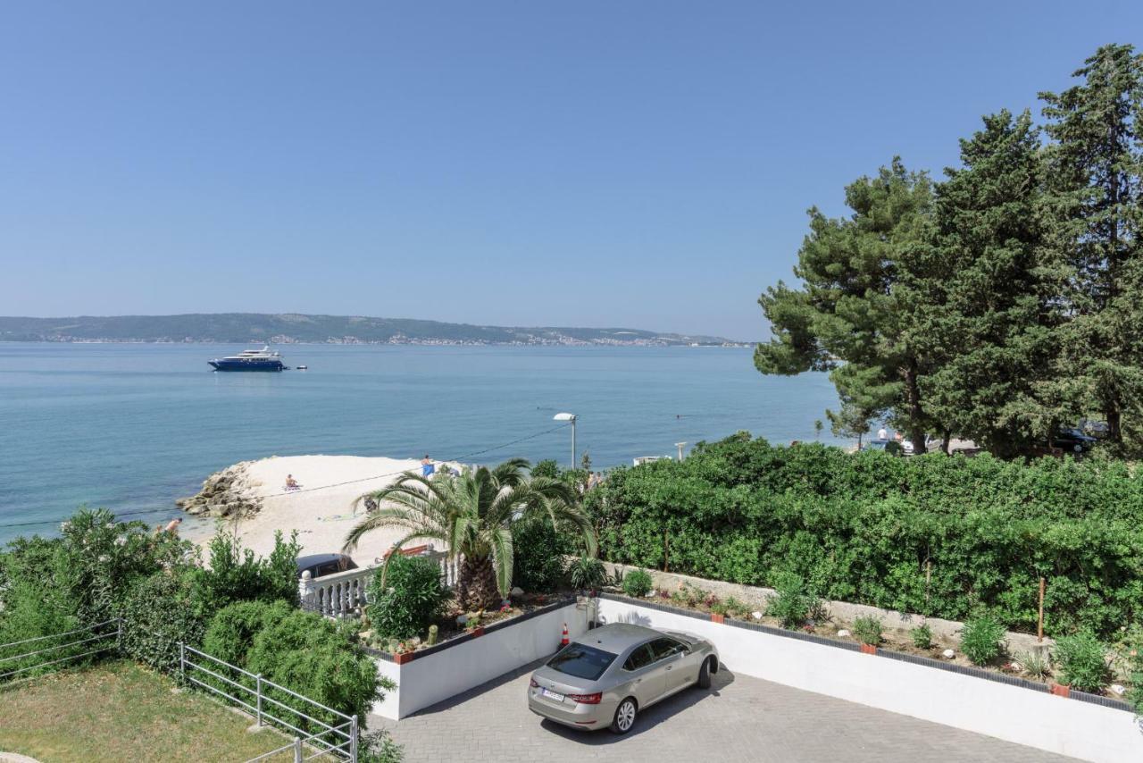 Renic Apartmani Kaštela Esterno foto